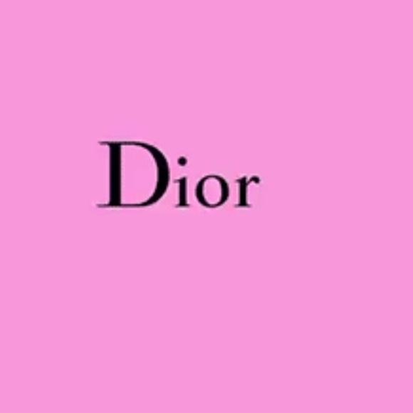 🚦‼️LIST ISO LV/GUCCI/CHANEL/YSL DREAMS HERE‼️🚦 - Picture 6 of 7